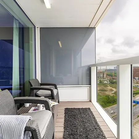 Panorama 1-bedroom On Floor 13 With View And Parking By Skyviews