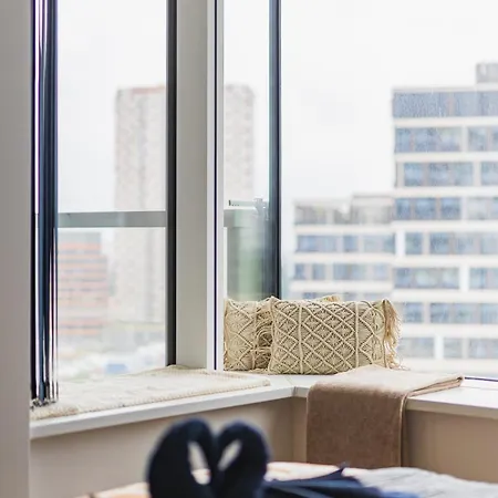 公寓 Panorama 1-bedroom On Floor 13 With View And Parking By Skyviews 布拉迪斯拉发